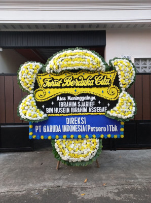 Papan Bunga Duka di Kampung Pelita